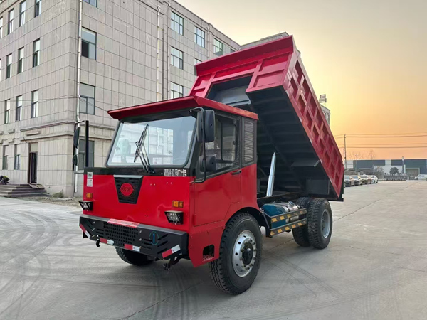 礦用運(yùn)輸車生產(chǎn)